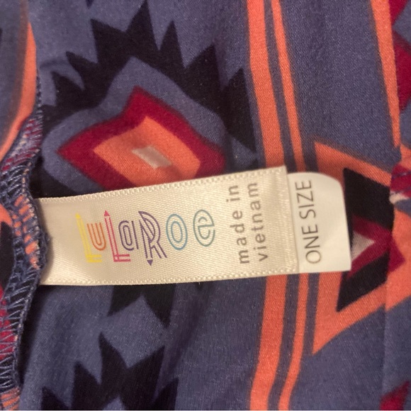 ๐3for$10๐ LulaRoe leggings purple print OS - Picture 8 of 8